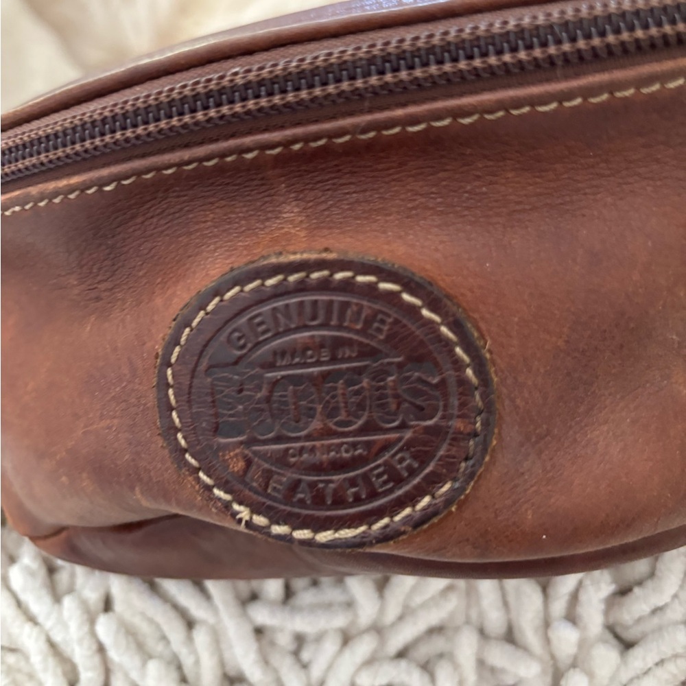 Roots Genuine Leather Brown Pouch